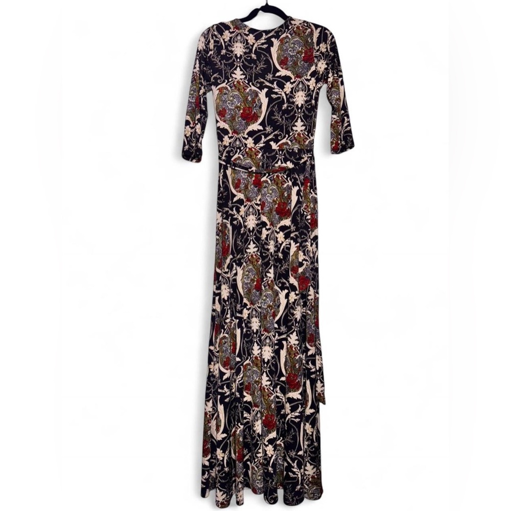 On Trend wrap 3/4 Sleeve Maxi Dress in Black and Cream - Picture 6 of 6